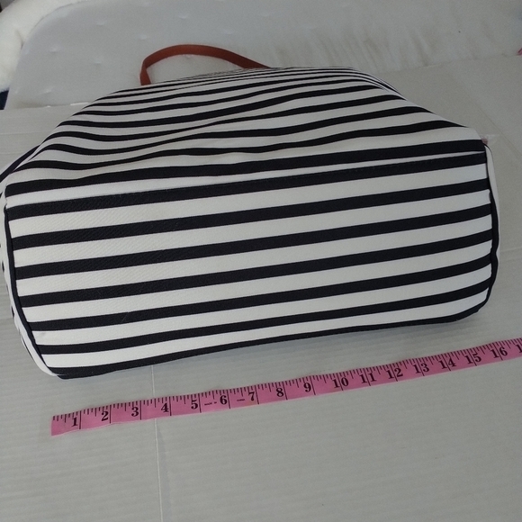 DSW Large Black White Stripe Weekender Travel Tote Bag - Picture 5 of 10